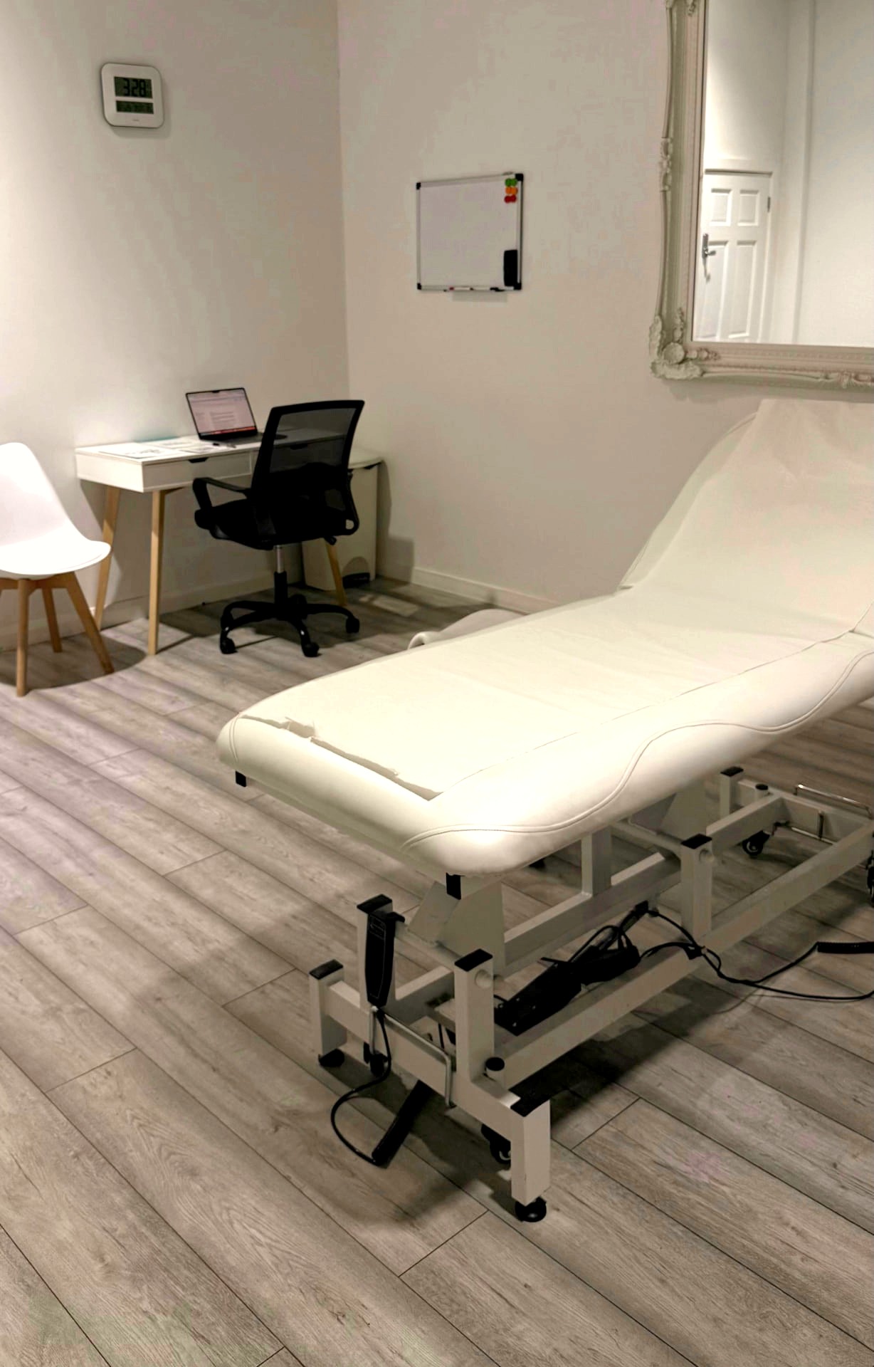 Visage Aesthetics Clinic treatment room
